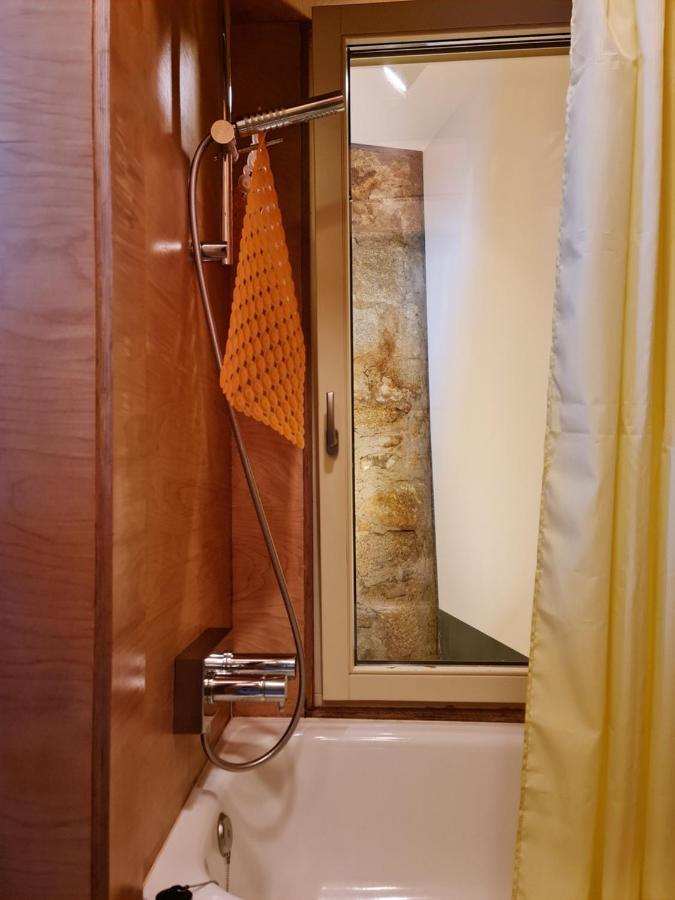 Casa Na Fraga Villa Aldeia das Dez Ngoại thất bức ảnh